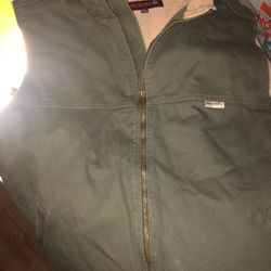 Men’s Wolverine Vest Size 2 X L
