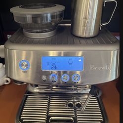 Breville Barista Pro. Less then a month old (EXCELLENT CONDITION)!!! $750