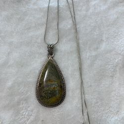 950 Southwestern Polished Stone Pendant 28.67g