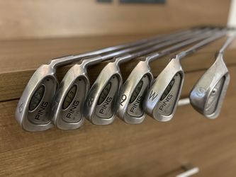 Golf - Ping Iron Set + Sand W. 