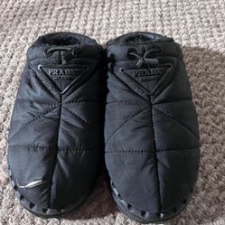 Prada Slippers Unisex