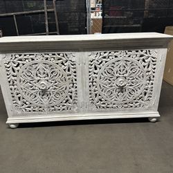 Coast-to-Coast Bree Farmhouse White Console Table