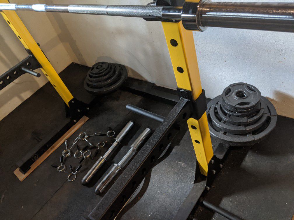 Squat rack, bench rack, with olympic weights barbell, dumbbells, curl bar and rubber mats