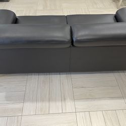 Leather Sofa Great Deal