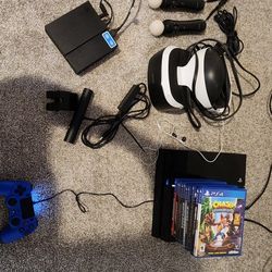 🎮 PS4 + PSVR Bundle with Games – Great Condition – $375 OBO