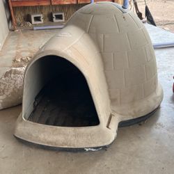 Indigo Dog Igloo