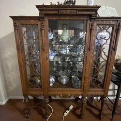 Curio / China Cabinet Real Antique