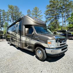 Concord Coachman RV 32’ 2013 Coachmen concord 301ss  