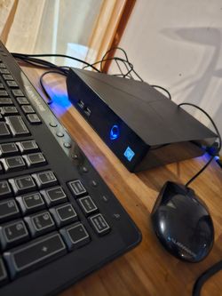 Alienware alpha R2 steam Machine Mini ITX Gaming PC i7-CPU 16GB Ram 512GB SSD GPU: Radeon Graphics