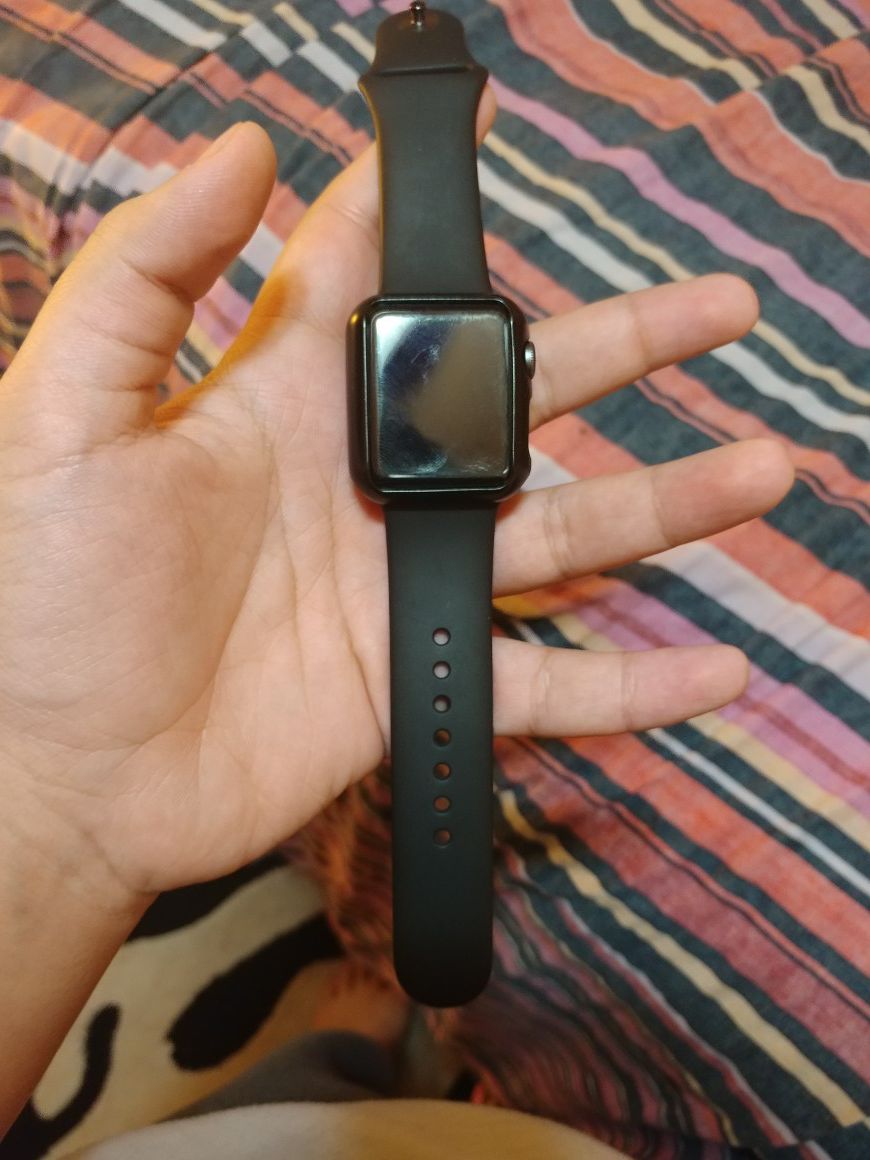 Apple watch series 3 black cellular