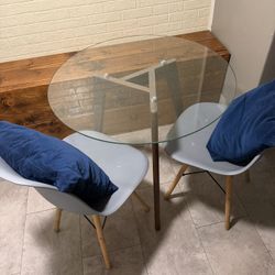 Round Glass Dining Table 35”