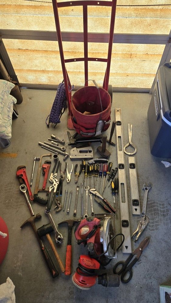 Handy Man TOOLS, HAND TRUCK, TOOL BOX, etc...