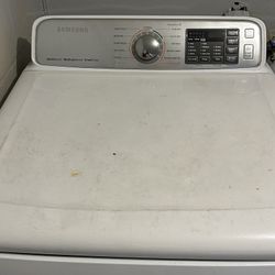 Samsung Dryer With Stream Clean 