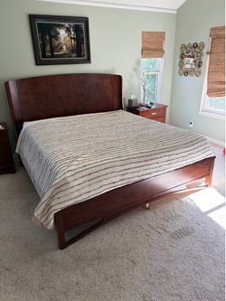 Elegant Wooden Bed Frame with Two Night Stands