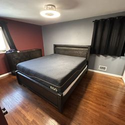 King Size Bed frame And Dresser