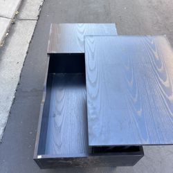Lift Top Coffee Table w/ Hidden Storage – Black Wood – $80