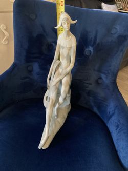Lladro Nao Harlequin Mandolin Player Porcelain