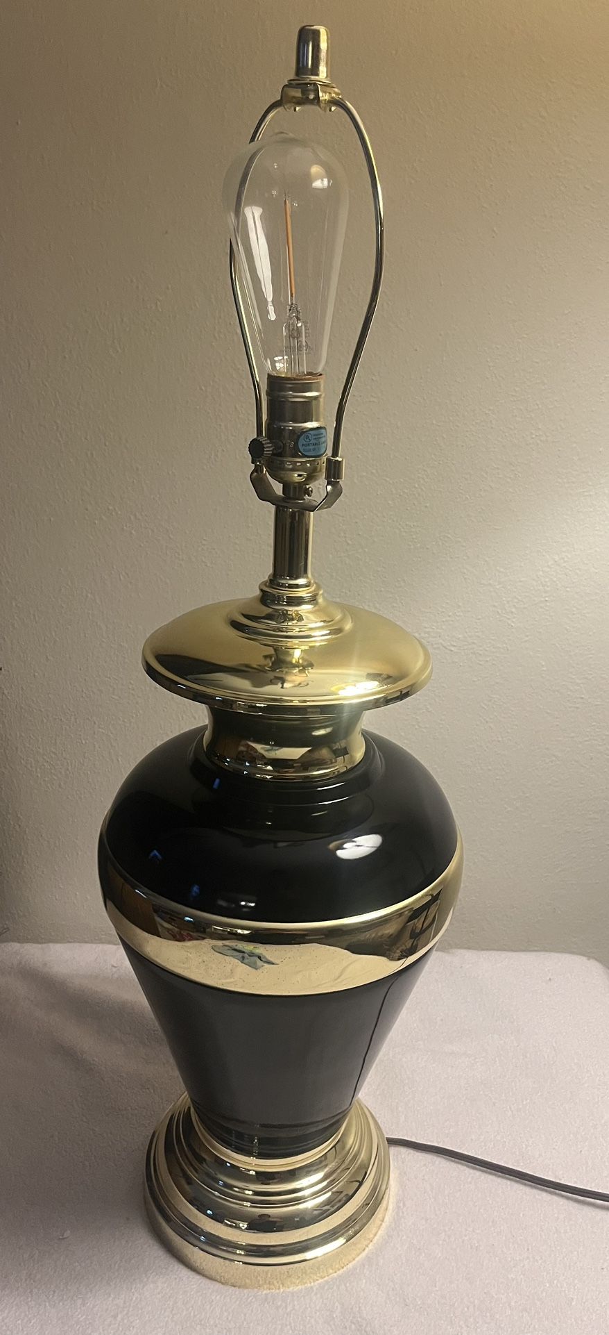 Whitacre Metal Table Lamp