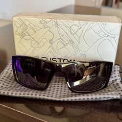 Black Oakley Sunglasses