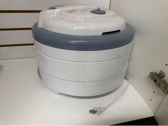 Food and Fruit Dehydrator