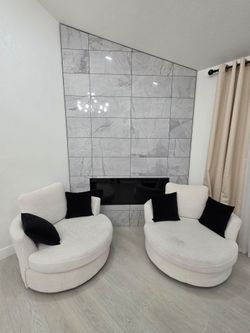 Super comfortable chairs