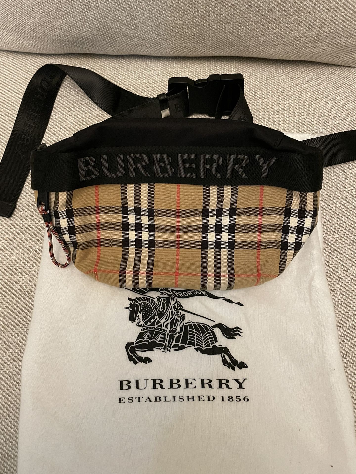 Burberry Bag 