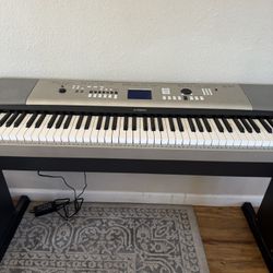 Yamaha Piano