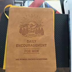 Daily Encouragement For Men 365 Power Packed Devotions 