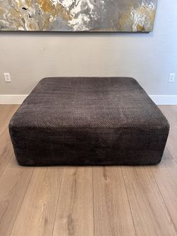 51” Oversized Charcoal Gray Chenille Sofa Ottoman- Jackson Furniture Mammoth Cocktail Ottoman in Smoke