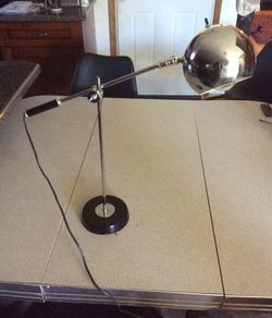 Robert SONNEMAN eye ball lounge lamp