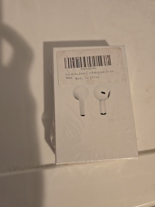 bluetooth earbuds wireless new white