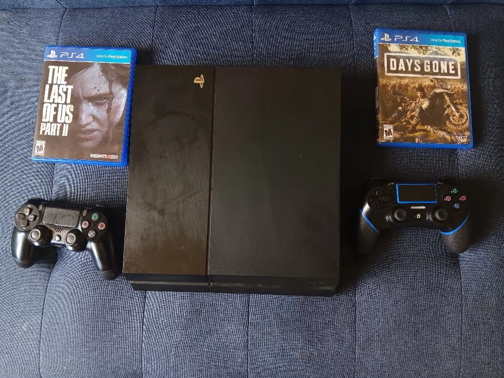 Pa4 FAT/ Two games/ Two Controllers