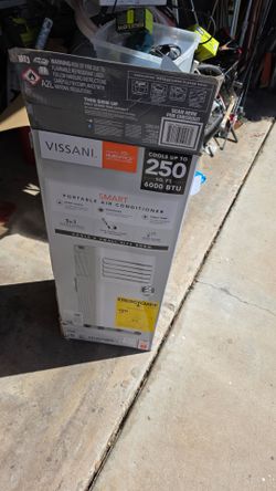 Portable AC 4 weeks old 1/2 price
