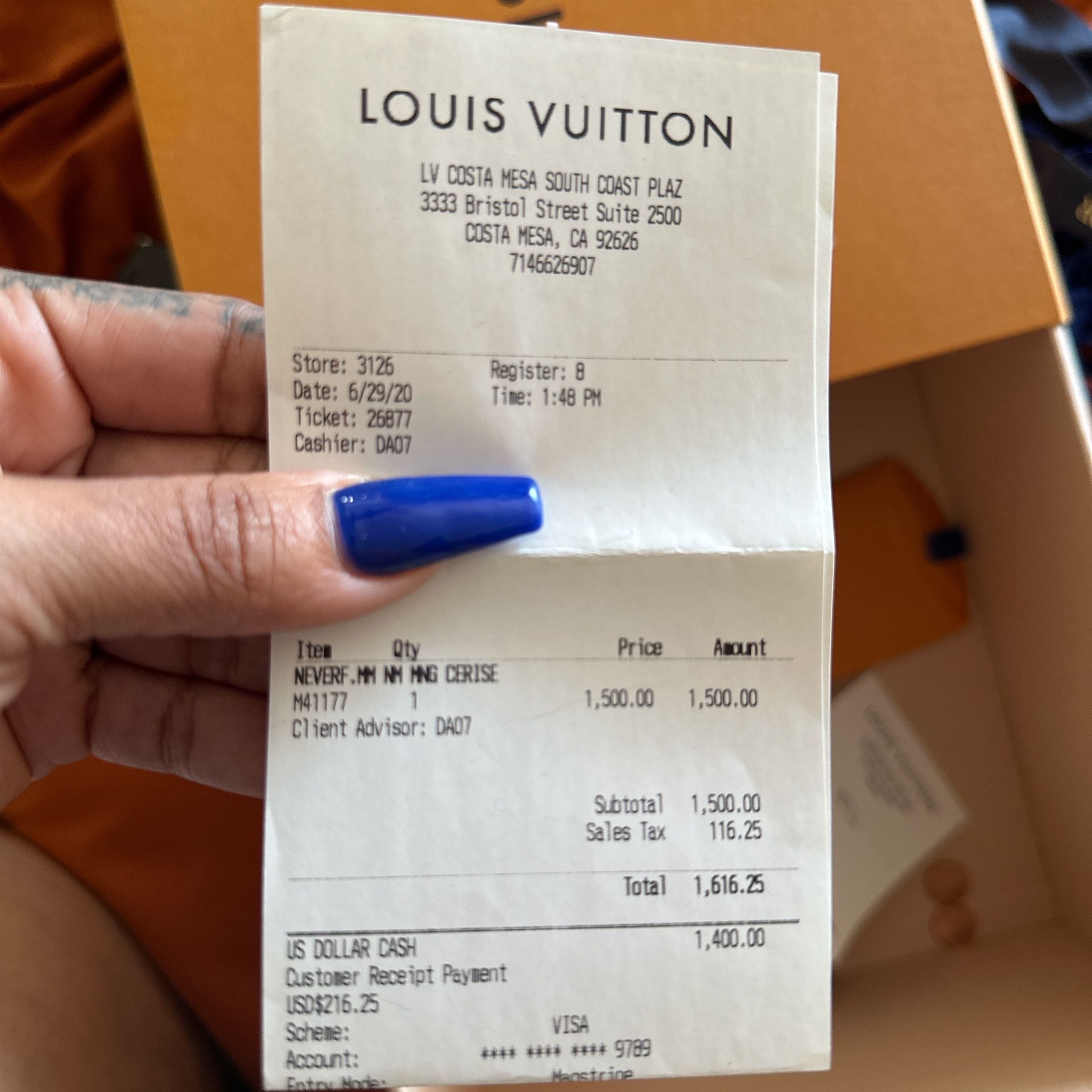 Louis Vuitton MM bag 