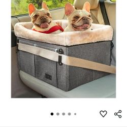 Brand New In The Box This Booster Seat Is For Too Small Or Medium To Large  Dogg