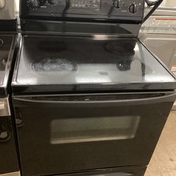 Whirlpool 30 in. Glass Top 5.3 cu.ft. Electric Stove