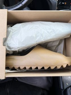 New Yeezy Slides Size 12 Ochre