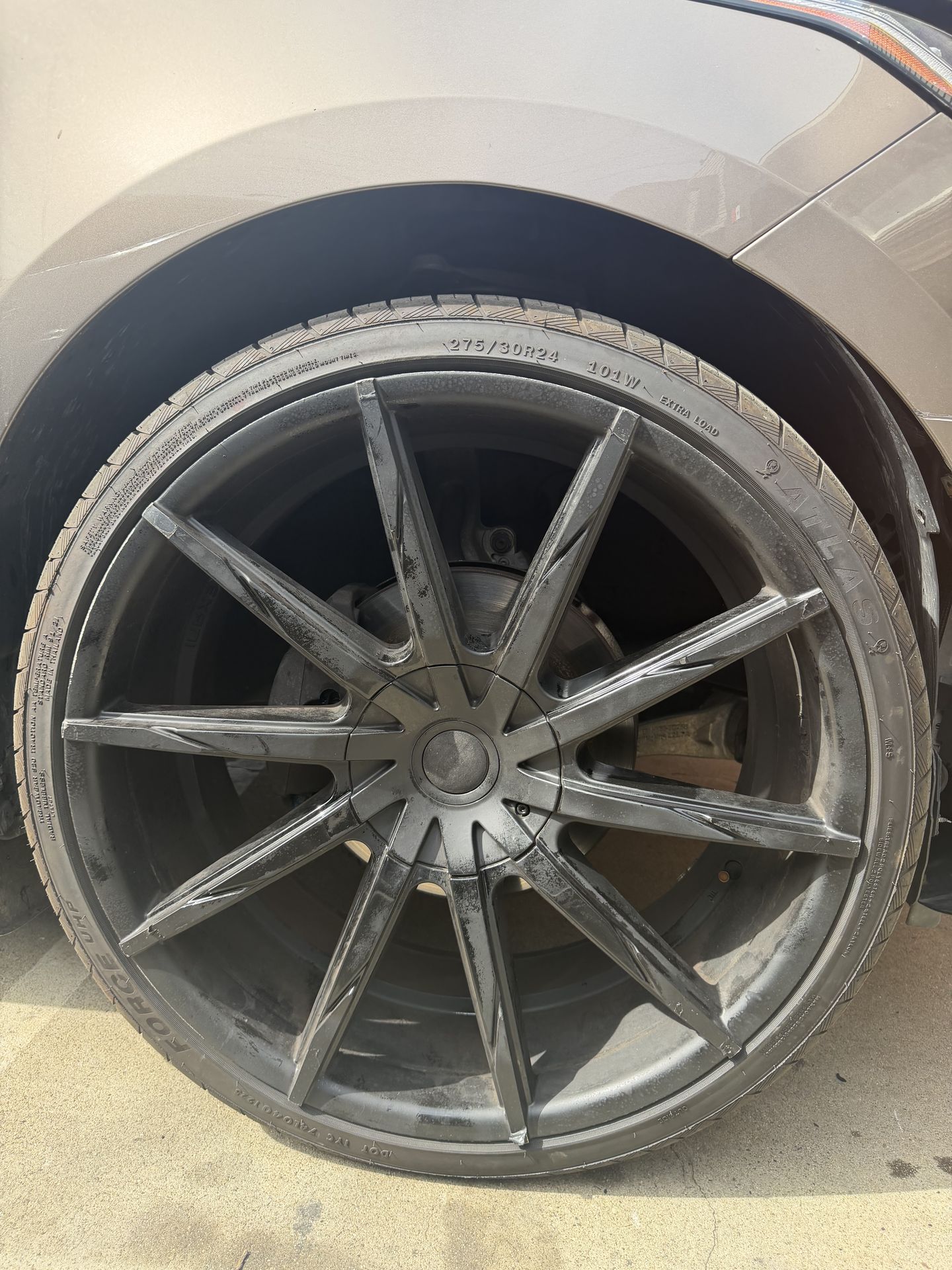 4 - 24” Concave Wheels 5x108 – Range Rover / Jaguar – $700