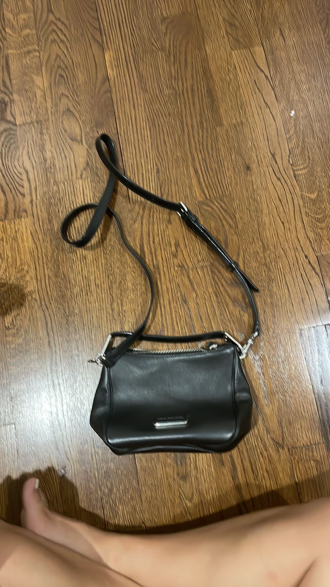 Marc by Marc Jacobs Crossbody for Sale in White Plains, NY - OfferUp