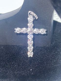 Cross Pendant Sterling Silver w Moissanite