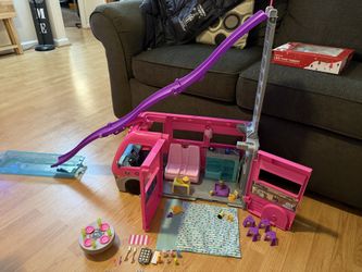 Barbie Camper