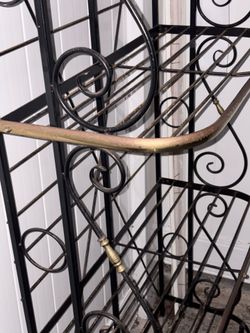 IRON AND BRASS ( 3ft w. X  7’ ) VINTAGE BAKERS, DISPLAY RACK !! REDUCED PRICE FOR QUICK SALE 👍👍 ( STRONG CONDITION ) FIRST COME FIRST SERVE - DEAL ☝