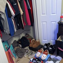 BRAND NEW TEXAS LONGHORN LIMITED EDITION HEY DUDE AND UA JACKET 