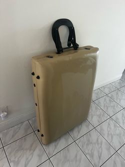 Portable Folding Massage Table
