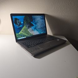 Laptop HP 17" Pentium 