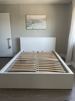 White bed frame