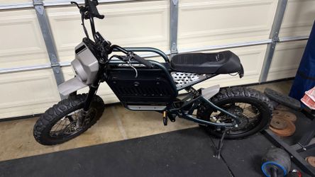 DRT E-bikes