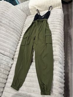 Fashion Nova Olive Cargo Jogger Jumpsuit – Size Large