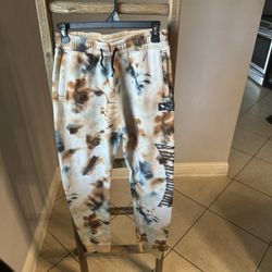 Abercrombie kids boys jogger fleece sweatpants  In great condition  Size 15/16