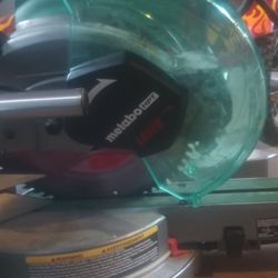 Compound Miter Saw